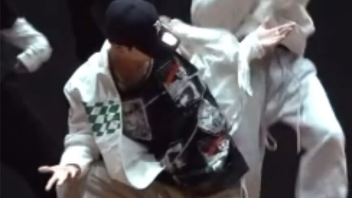 【ENHYPEN Park Jung-seong】Minum sambil menangis ｜ ParadoXXX Invasion Ruang Latihan Fokus