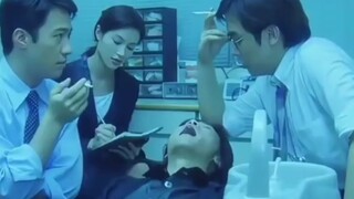 黑社会想拔霸王牙，牙医直接拿他嘴巴当烟灰缸