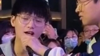 Zhang Jie: Apakah ini duniamu atau duniaku?