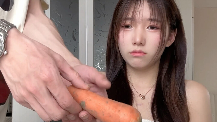 Ini saja sudah cukup buat aku makan beberapa hari, huff