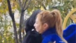 محبوب جدًا! بما أنه ليس لديه قبعة، فعليه أن يلتصق بنينينغ!