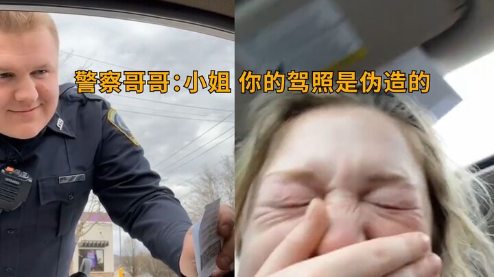 They're definitely siblings! A woman was stopped by her police officer brother while driving, and th
