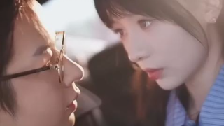 Gadis 19 tahun menikah dengan CEO 39 tahun, ayah mantannya, dan dimanja setelahnya