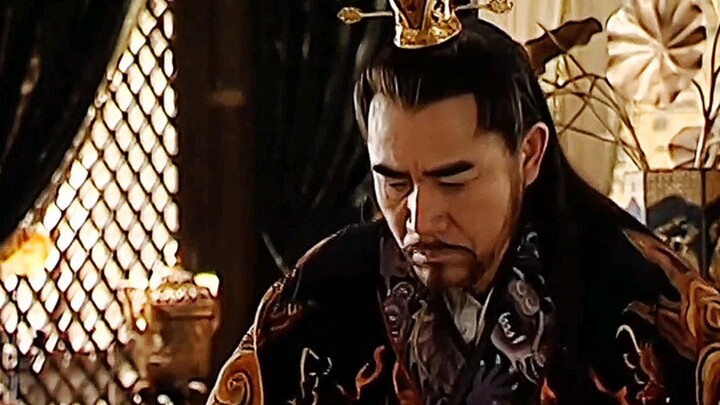 What symbolism is there in Jiajing’s last time wearing the dragon robe?