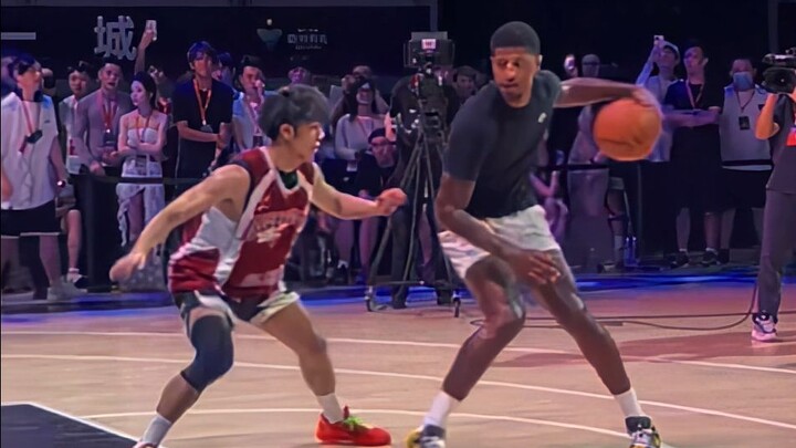 Ini kan gaya main yang halus bak sutra yang diimpikan banyak orang?