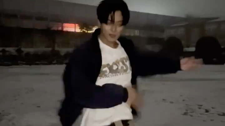 240102 THE BOYZ Lee Juyeon Babydoll (bubble ver)