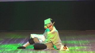 俄罗斯某活动上的《中国奇谭》第二话《鹅鹅鹅》狐狸书生角色Cosplay