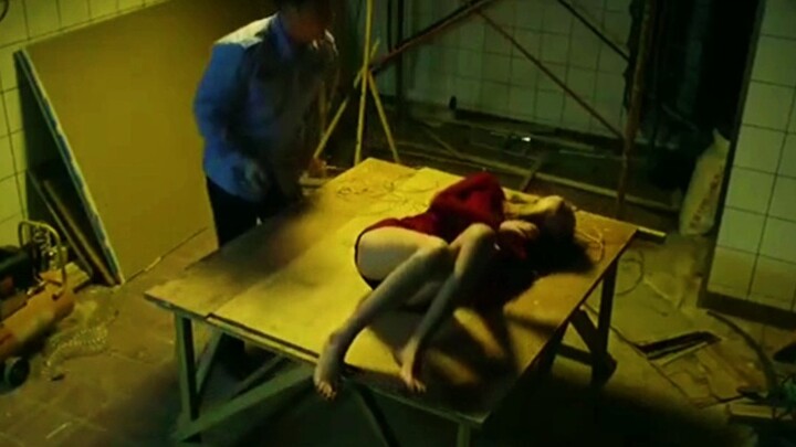 [12 hours of torture] Perverted security guards kidnapped a woman in a shopping mall and tortured th