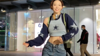 OMG 和朋友们吃完饭街头发疯版