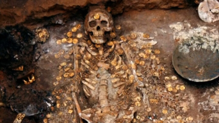 Have you all seen these real-life images of prehistoric human remains?