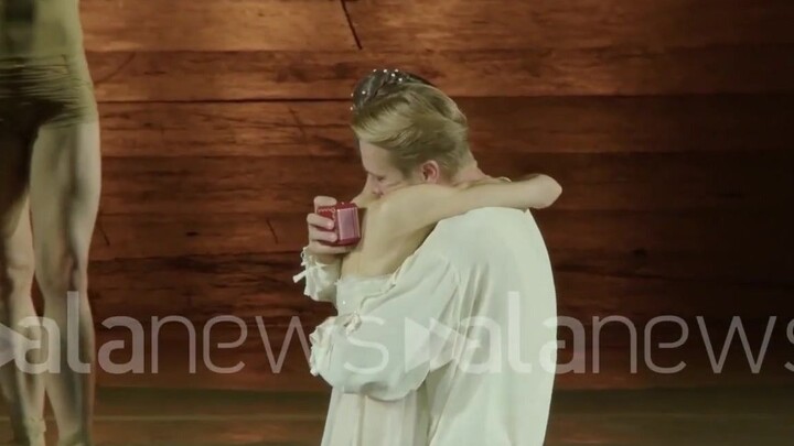 【舞者】斯卡拉首席情侣，Timofej向Manni求婚，2022年7月20日萝卜头与朋友谢幕