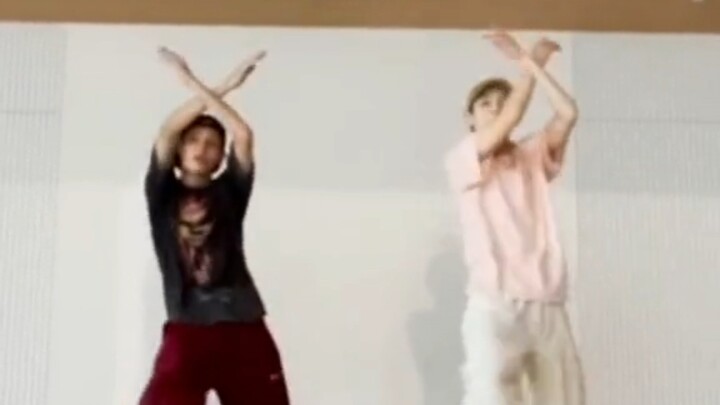 【james&JJ】So sánh màn nhảy với phiên bản của biên đạo choreographer