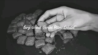 Camilan Gery Snack Serial Pillow Cokelat