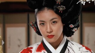 以前韩古装剧的装造还是蛮美的，现在韩剧也不知道抽什么风，古装衣服跟我们的越来越像了