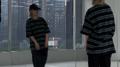 Tutorial dekomposisi super detail tingkat pengasuh Koreografi Aiki—Nothin' On You Ibu yang sudah men