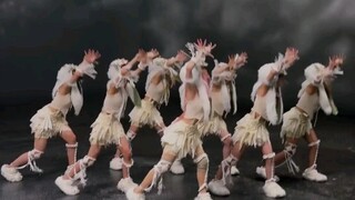 Menunjukkan bagaimana XG melolong HOWLING 241109