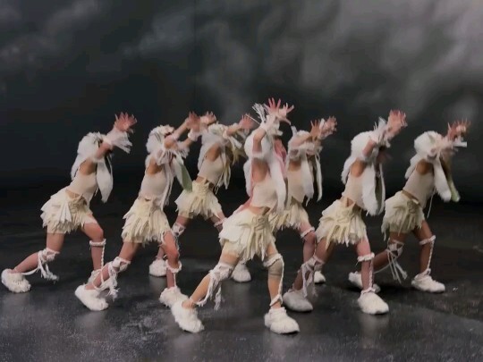 Showing how XG HOWLING 241109