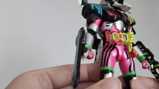 Người chơi hành động Hunter × Hunter rẻ nhất trong Exide! Bạn có thể mua nó với giá 200!