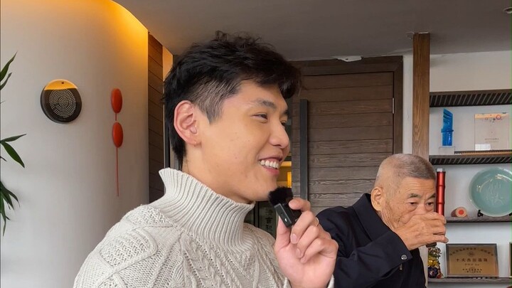 تصوير واقعي للمحادثات خلال عيد الربيع..