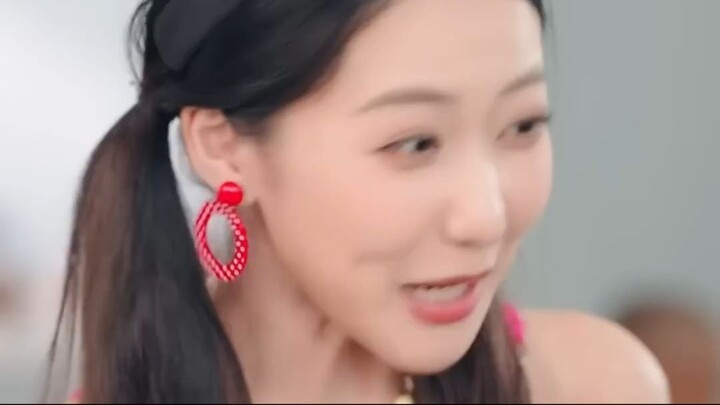 CEOหนุ่มอยากขาดทุน! ทุ่มเงินสร้างหนังห่วย! แต่กลับโกยพันล้านทุกเรื่อง🤣จนคู่แข่ง