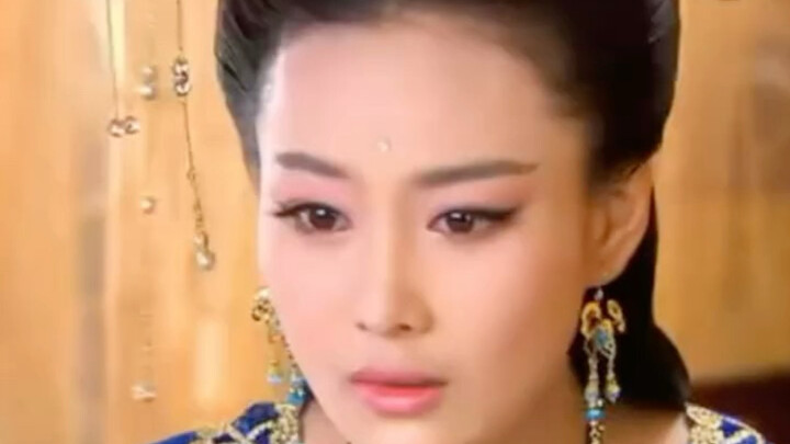 บนเส้นทางที่นางครองร่างข้า แล้วยังสังหารผู้เป็นที่รักที่สุดของข้า เจ็บปวดที่สุดก็คงหนีไม่พ้นป๋ออี้คา