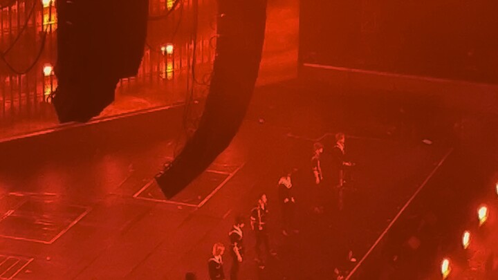 MANIAC MANILA DAY1 Hellevator X TOP