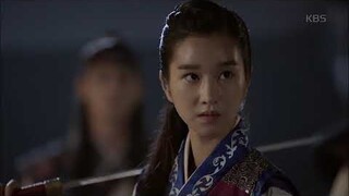 [Hwarang] Seo Yeaji showing off her martial skills after being looked down on