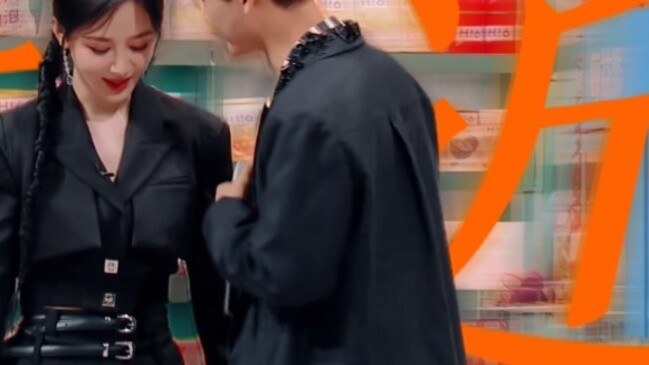 Giúp đỡ! ! Anh ấy thực sự đang ngày càng gần gũi với bạn hơn! ! [Dương Tử]×[Trương Vạn Nhất]