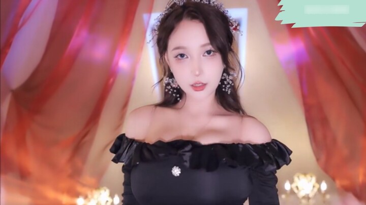 หนึ่งในท่าเต้นที่เซ็กซี่ที่สุดของมินานะ! ชุดแขวนลูกตุ้มใหญ่