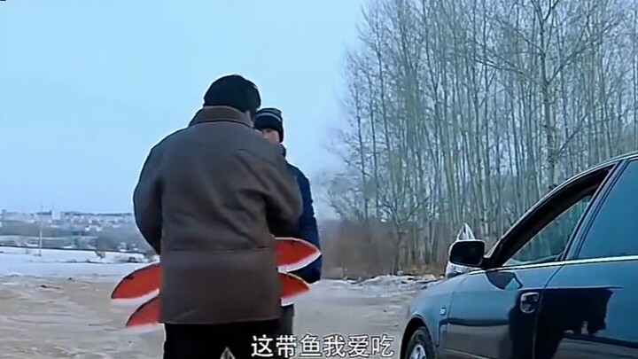 คนที่มอบของให้อาจคิดแบบนี้: หวังว่าเธอจะบินสูงได้เหมือนว่าว ส่วนปลาตัวยาวก็ช่วยให้อิ่มท้องได้ [ยิ้มเ