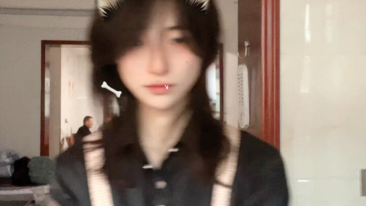 Baru sadar ayahku ada di belakang