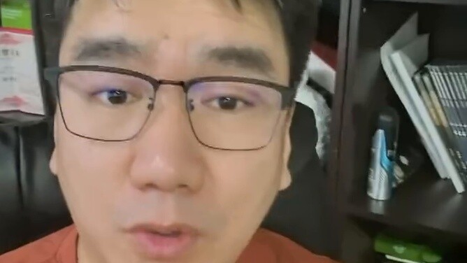 Pure love vs. harem, who should domestic animation listen to?