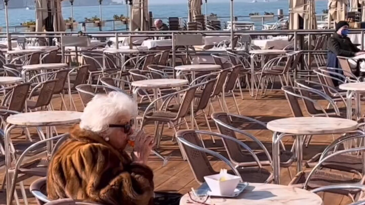 List in the comments the friends you’ll be relaxing with in your old age.