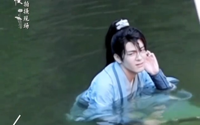“Lotus Lane” Behind-the-Scenes: Xiao Bao Definitely Got His Share—Water’s So Bitter, It’s Almost Cry