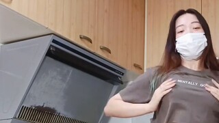《Tentang tarian Up&Down yang saya lakukan di dapur rumah》