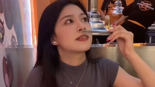 谁能拒绝奥特曼配色的笑脸啊 跟我一样可爱