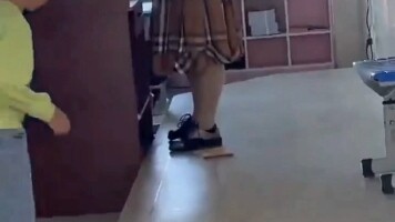 Robot mà nhân cách đã bị chà đạp tận cùng, có những "người" thực sự không hiểu rằng hành động của mì