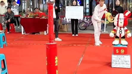 Thế hệ Z gia nhập làng ném vòng