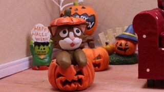 🎃🍬 What happens on Halloween with Ginger Kitten and Daddy 🧛👻