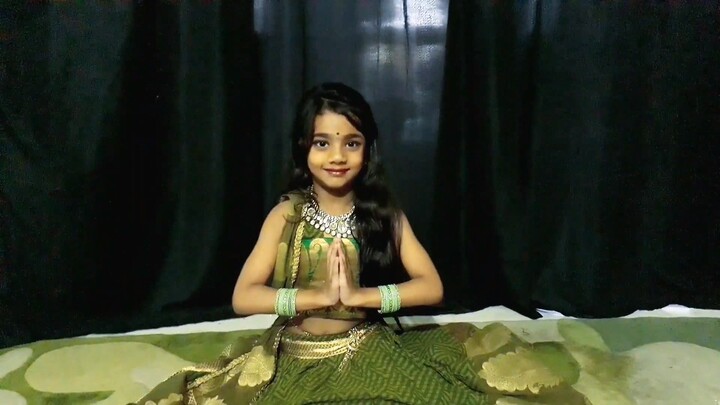 Such a cute little Indian girl, Indian dance.