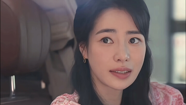 “เยียนเจินดูหยิ่งและมั่นใจกับทุกคน แต่กลับดูขี้ขลาดและอ่อนโยนเมื่ออยู่ต่อหน้าโจวหรู่เจิง”
