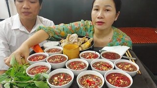 Thánh Tiết Canh Với 1 Bàn Tiết Canh Đông như Thạch