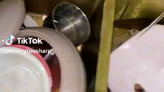 Pov ur doing dishes and ur sibling gives u more lmao😂😂😂
