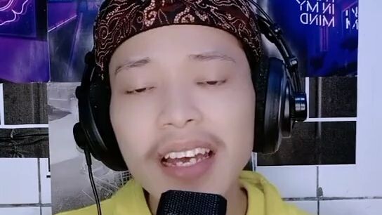 Kalian tau lagu ini gk sih? enak banget loh