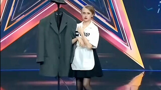 一件衣服一个人表演，没有一句台词却让我看了一遍又一遍