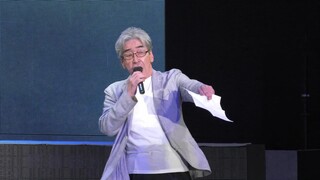 时隔44年！真夏龙老爷子再次激情演唱主题歌！