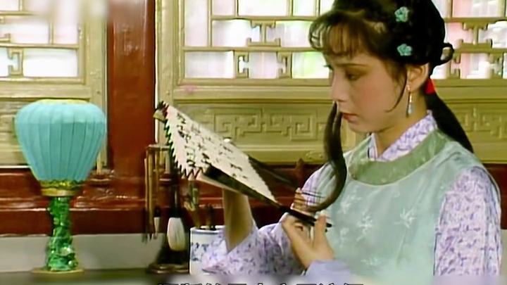 Cùng là cảnh xé quạt, phiên bản Dương Mịch vs. phiên bản An Văn: sự linh hoạt dễ thương đối đầu với 