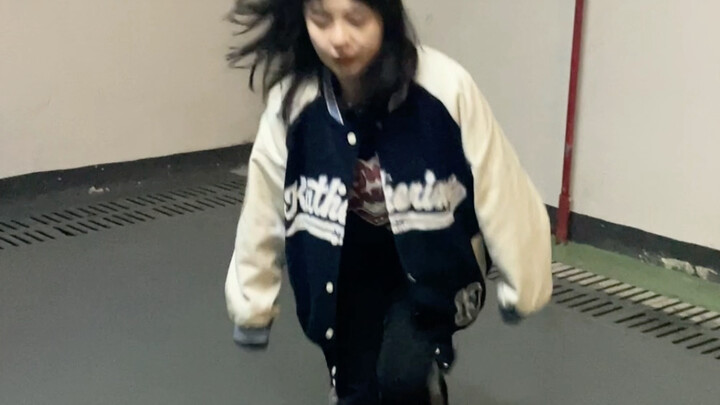 She said she spent 4000 to learn this sliding step