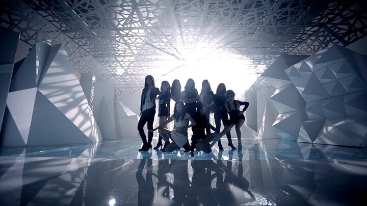 GIRLS GENERATION