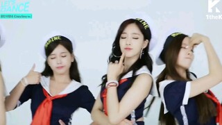 Tara is completely crazy – dance version